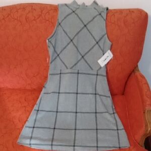 Nwt Gray Sleeveless Plaid Dress Back Zipper